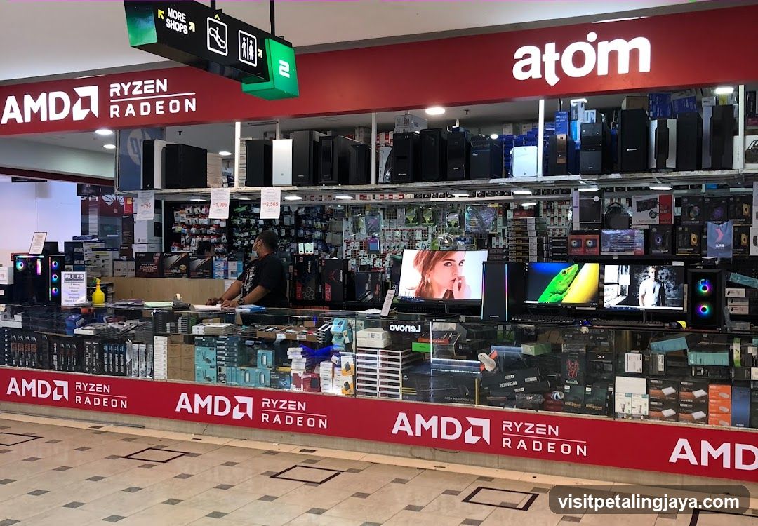 Atom Electronics Store Interior