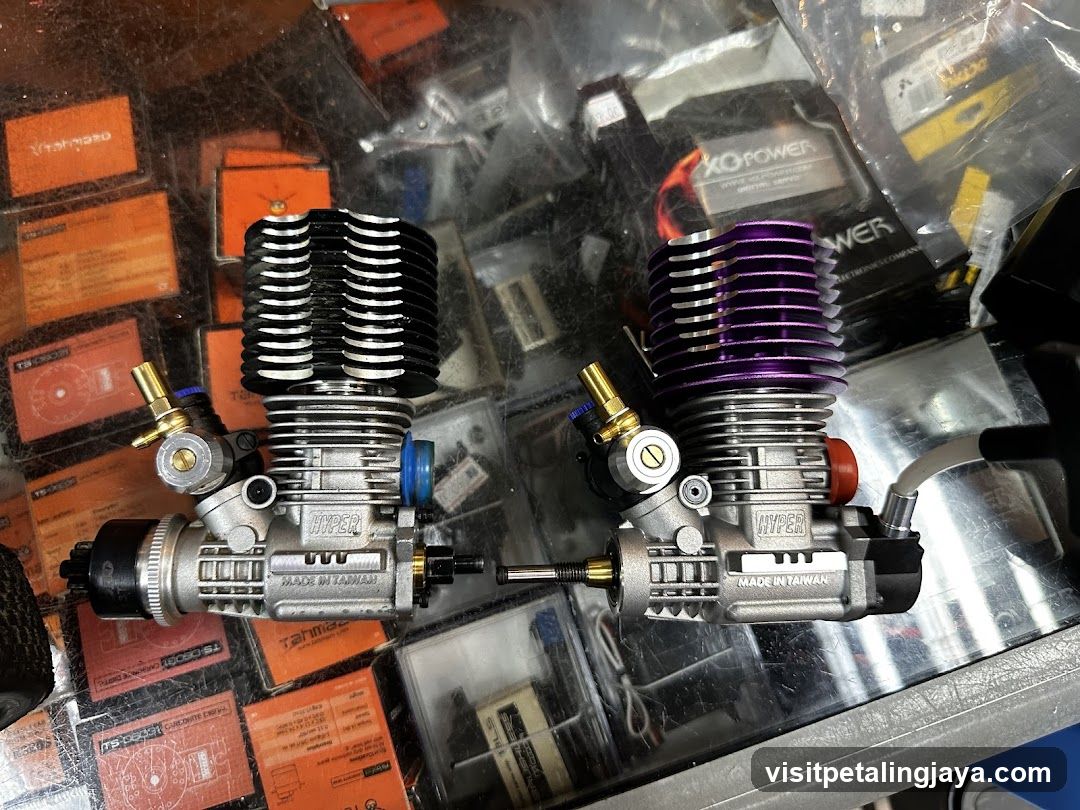 RC Engines Display