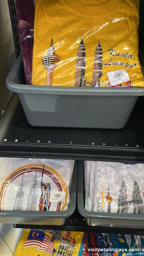 Souvenir T-Shirts Display