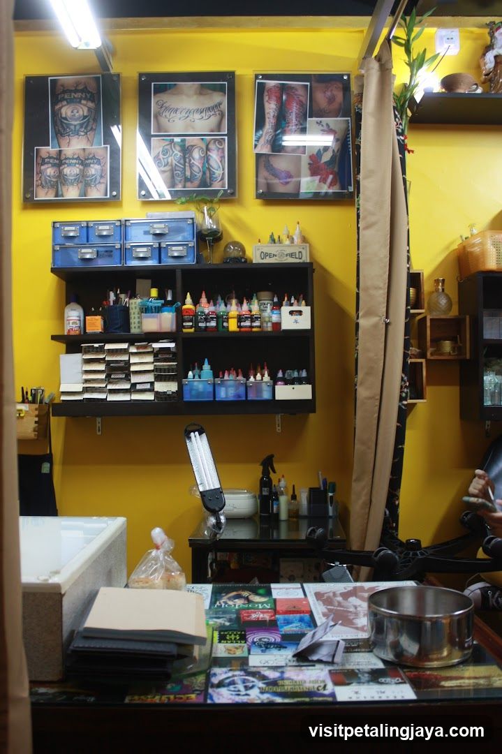 Tattoo Studio Interior