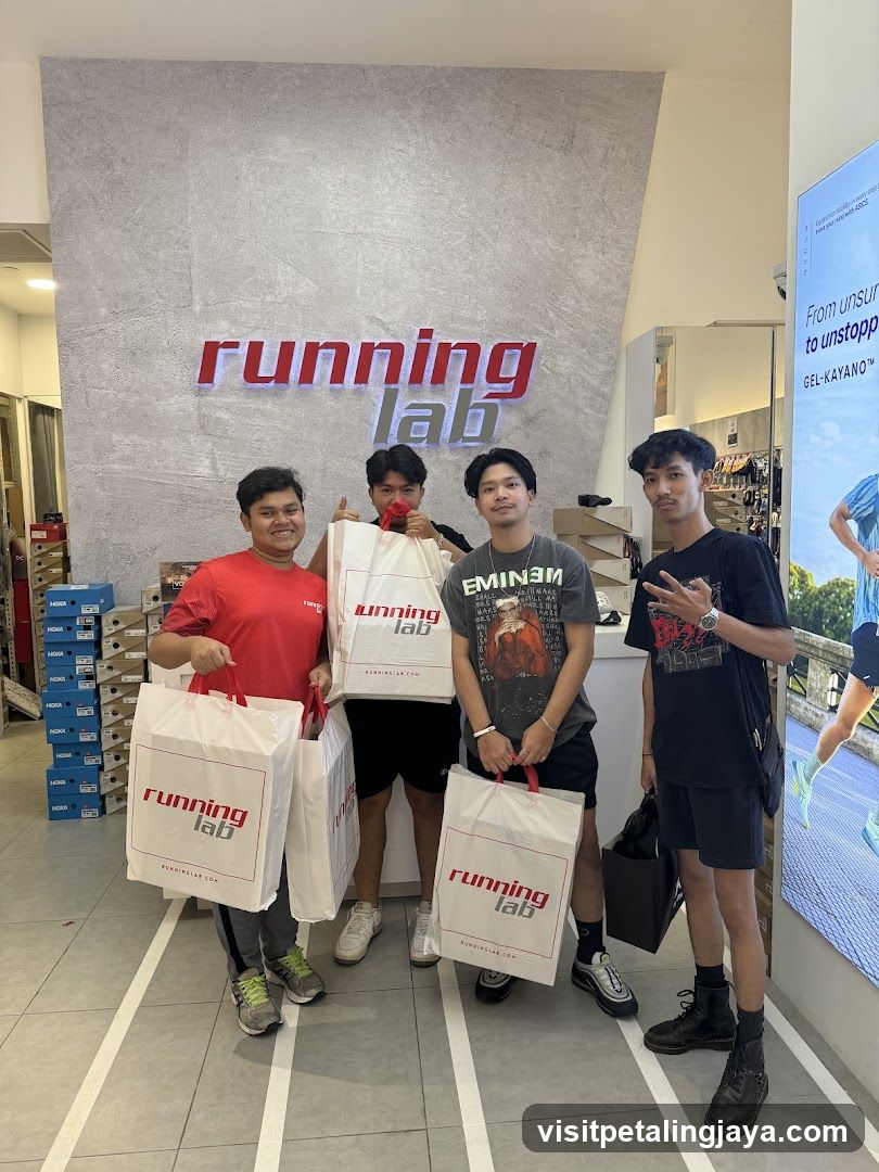 Running Lab Store Interior
