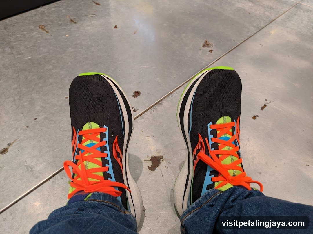 Sneaker Review