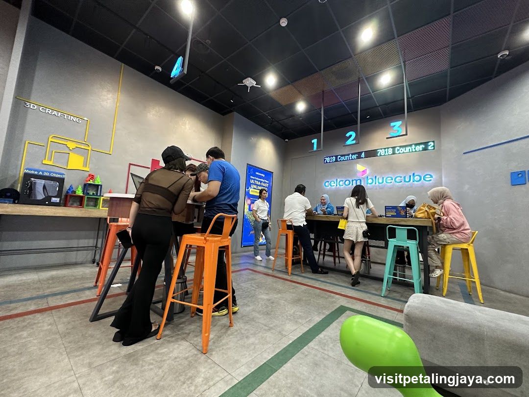 Celcom Bluecube Interior