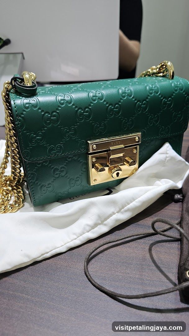 Green Gucci Bag with Gold Hardware