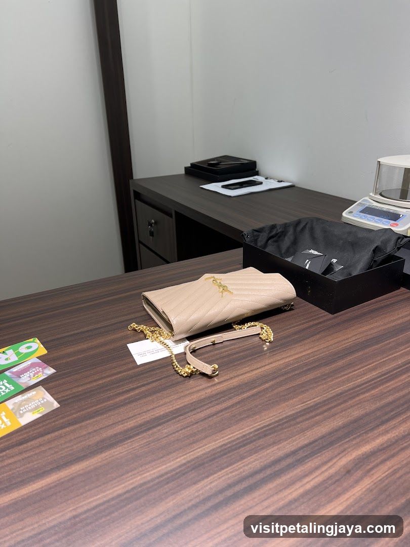 Interior Product Display Table