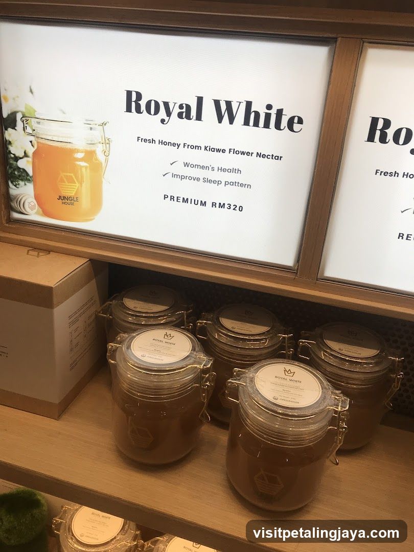Royal White Honey Display