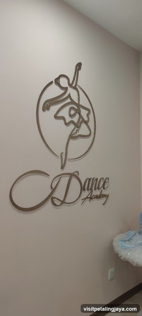 C Dance Academy