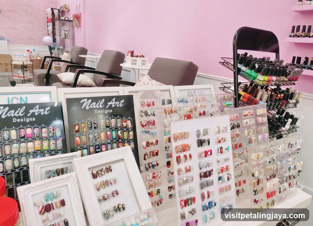Hebe Leng Studio
