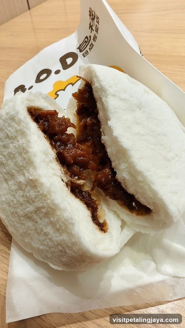 Bao Bun with Filling
