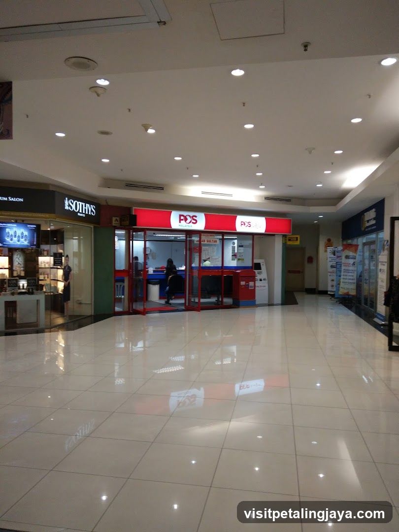 Shopping Mall Interior with POS and Salon