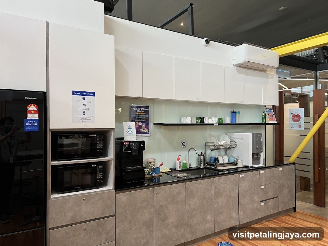 Kitchenette Interior Display