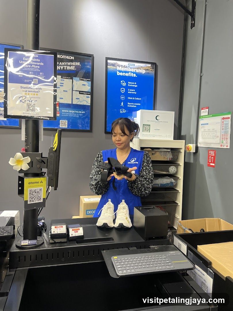 Decathlon Connect Starling Mall