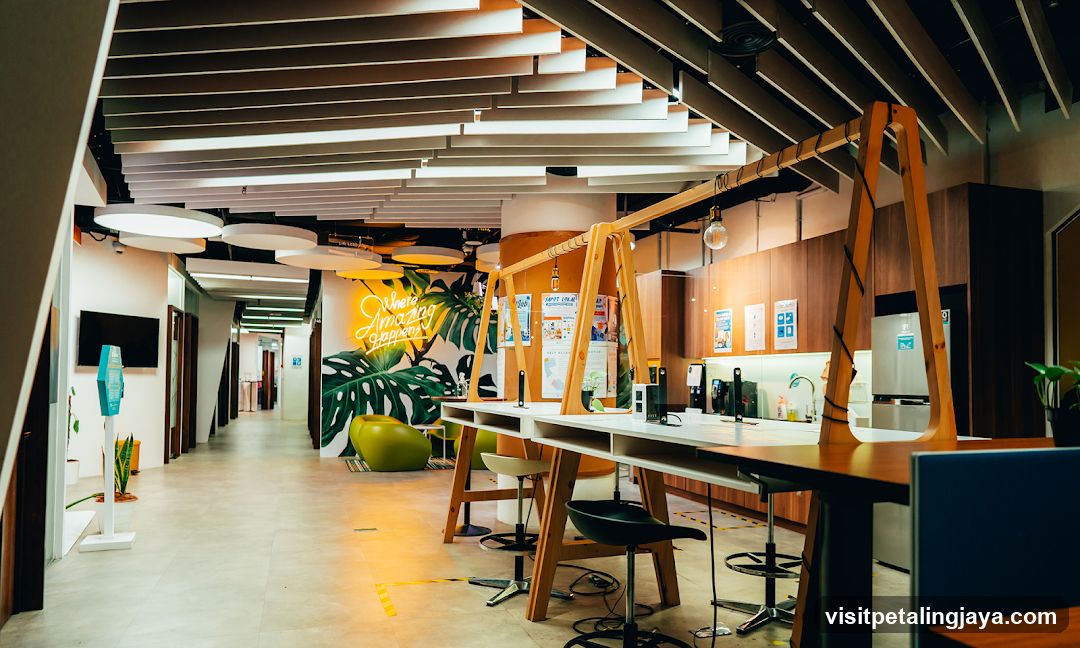 Modern Office Break Area