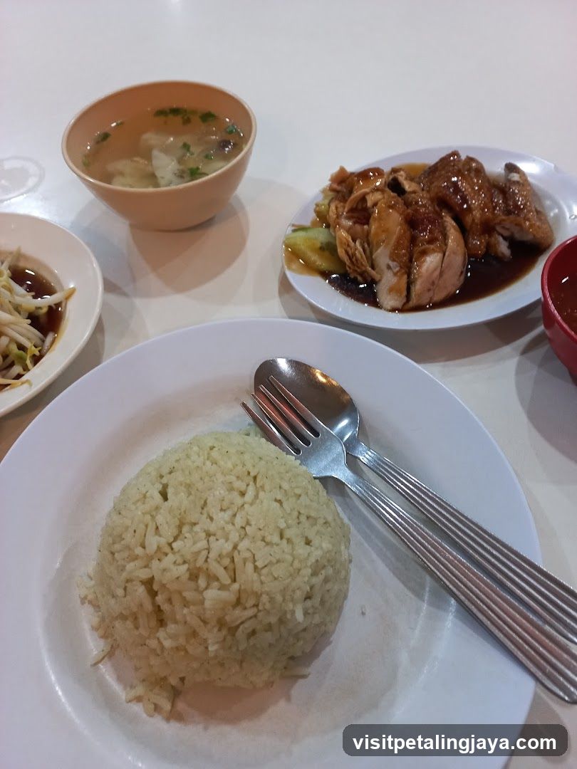 Hainanese Chicken Rice Meal