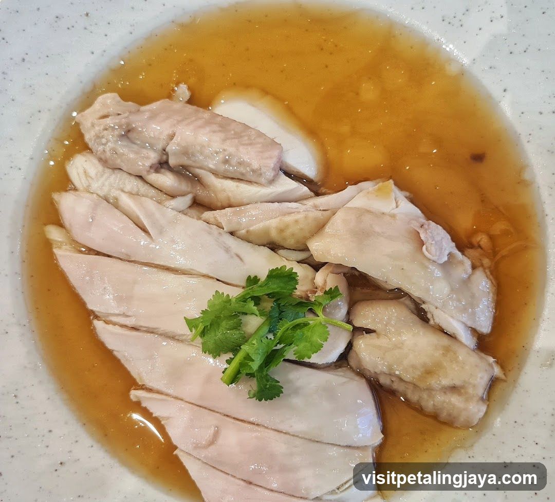 Steamed Chicken with Sauce