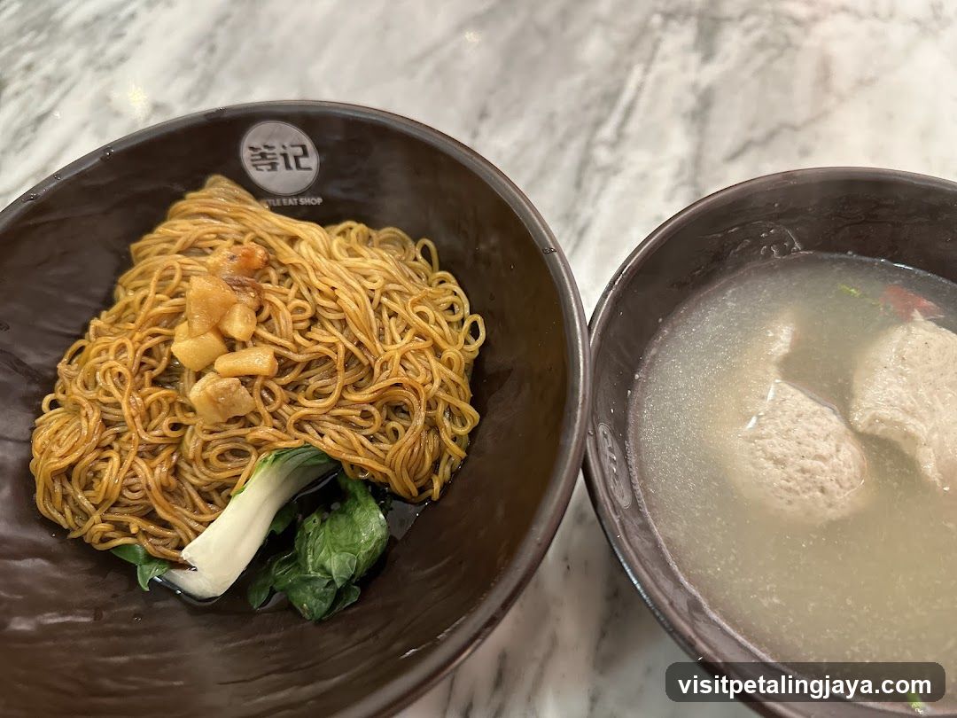 Noodle and Soup Bowls