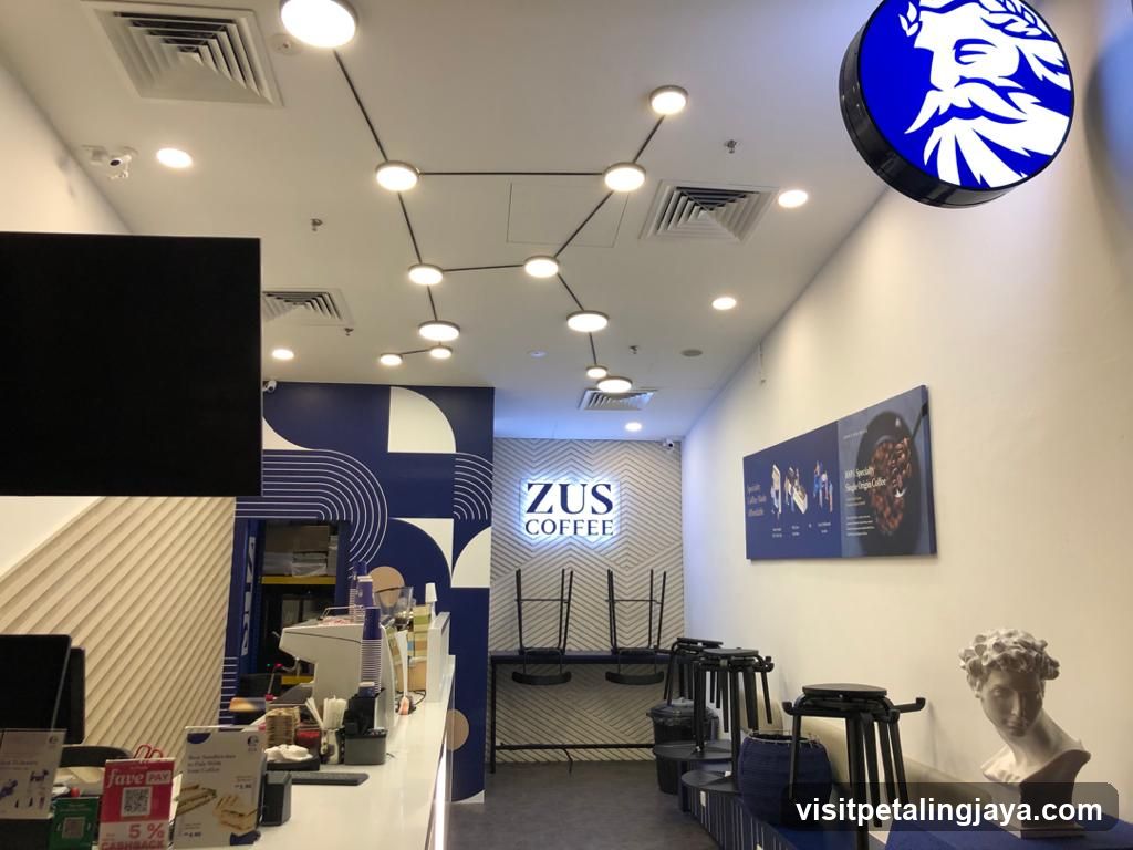 Zus Coffee Interior