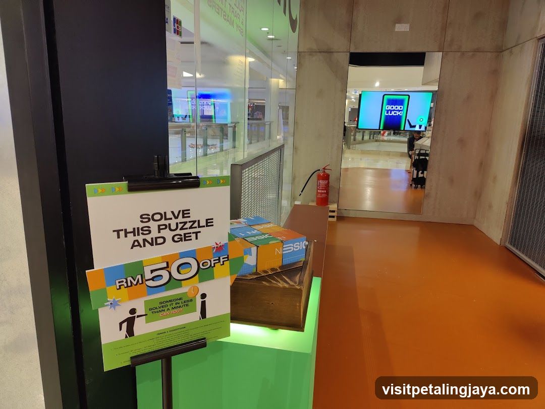 Puzzle Promotion Sign