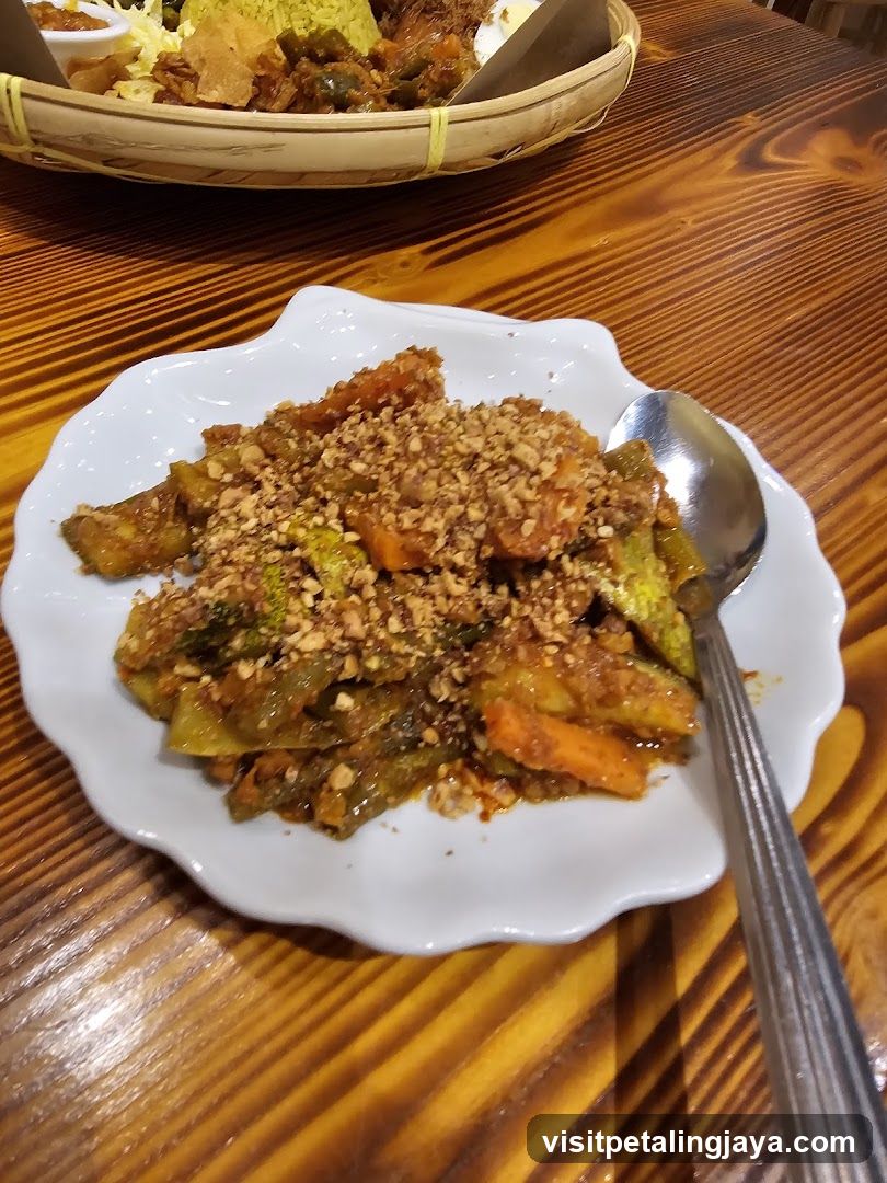 Spicy Vegetable Dish with Crushed Nuts