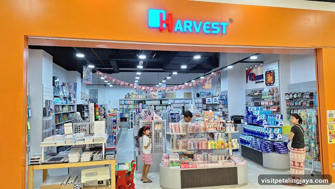 Harvest Store Entrance