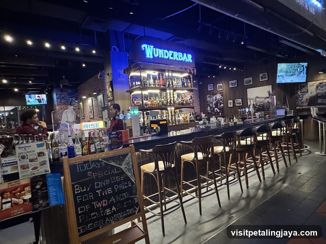 Wunderbar Bar Interior