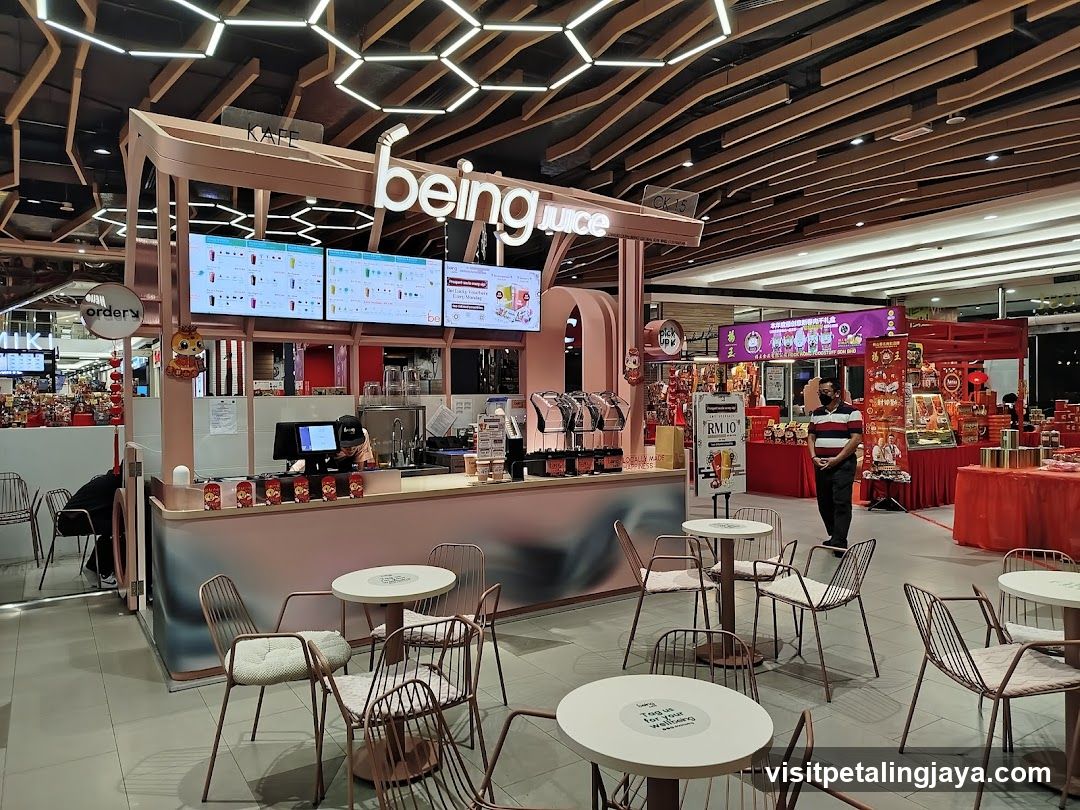 being juice kiosk interior