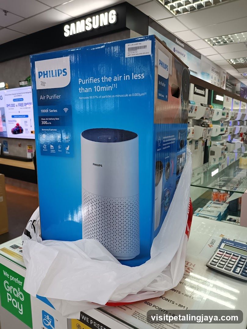 Philips Air Purifier Box in Store