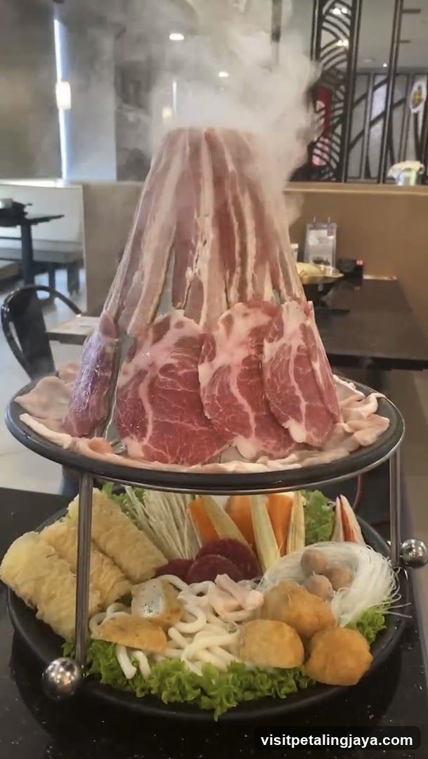 Steaming Meat Tower Hot Pot