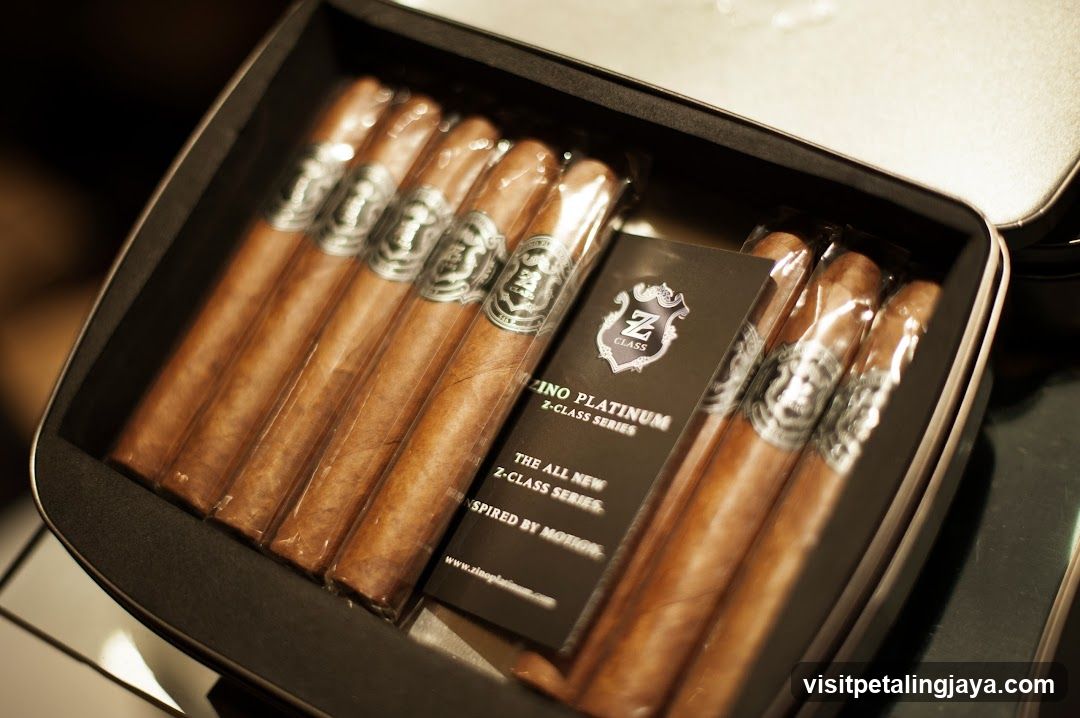 Cigar Box with Z Class Platinum Series