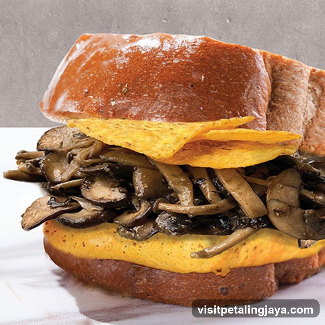 Mushroom Sandwich with Chips