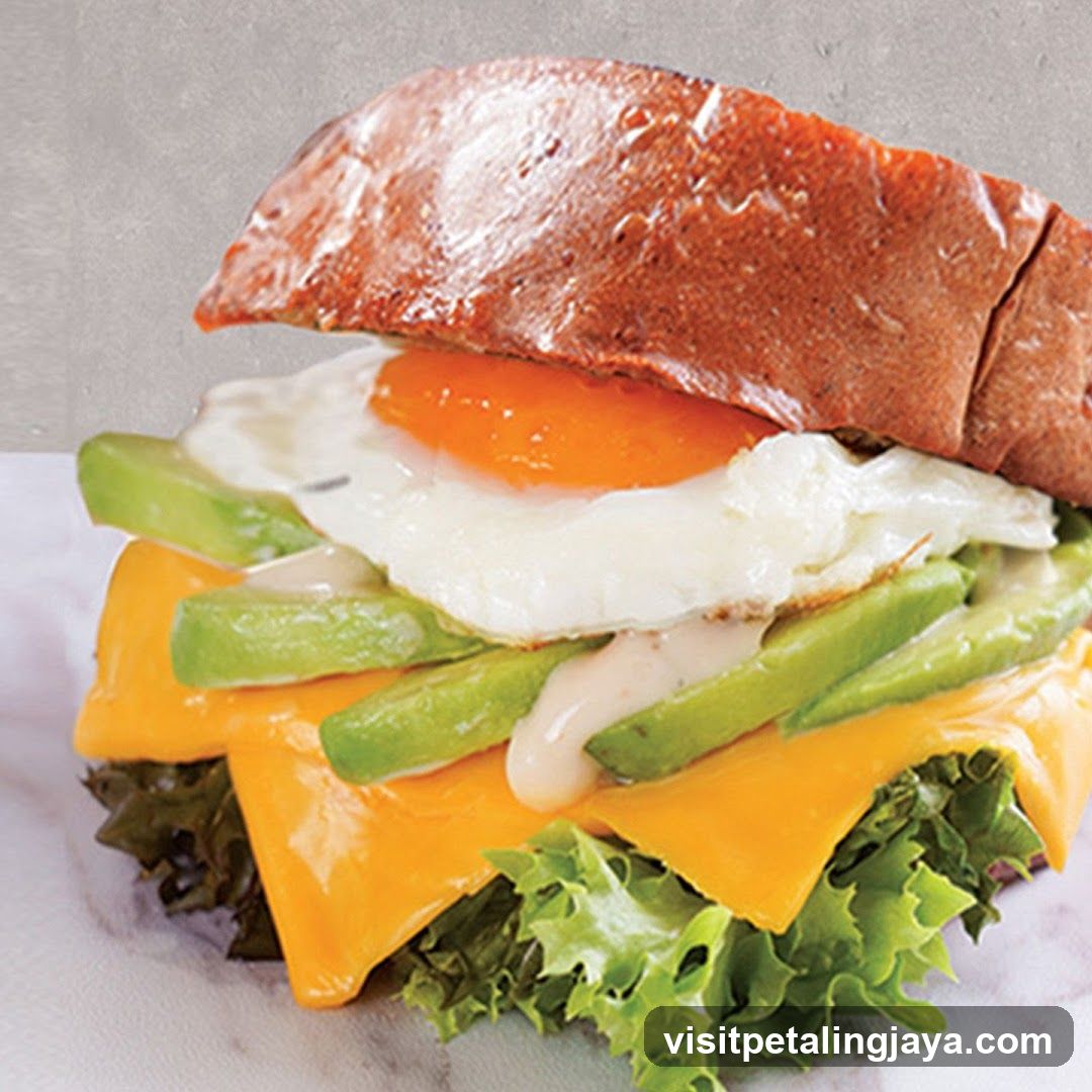 Avocado Egg Sandwich