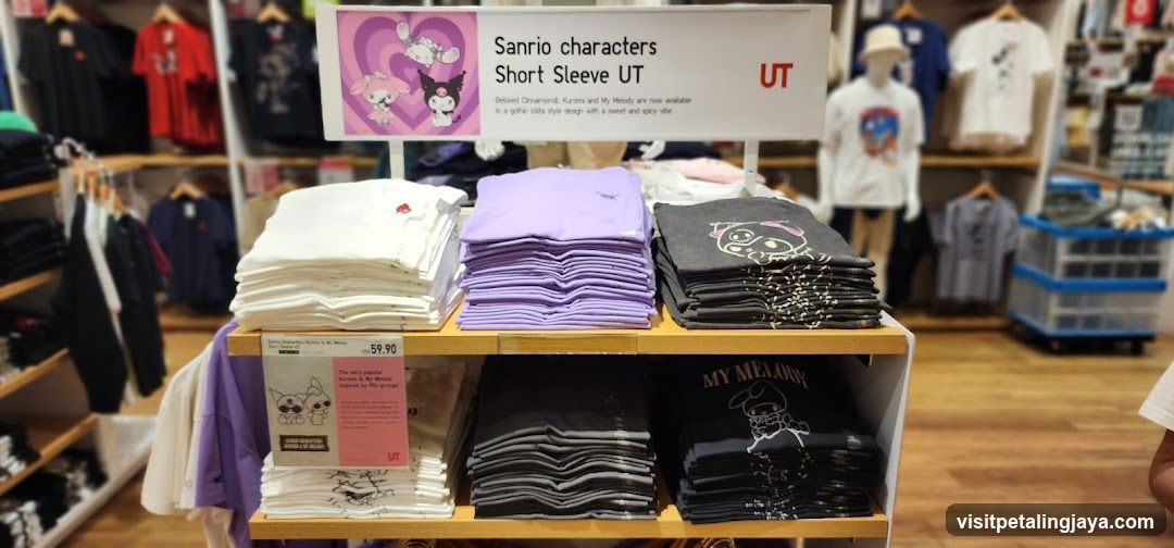 Sanrio Characters Short Sleeve UT Display
