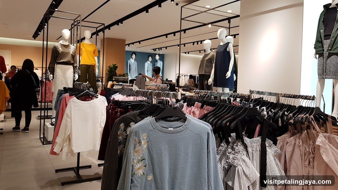 Fashion Store Interior