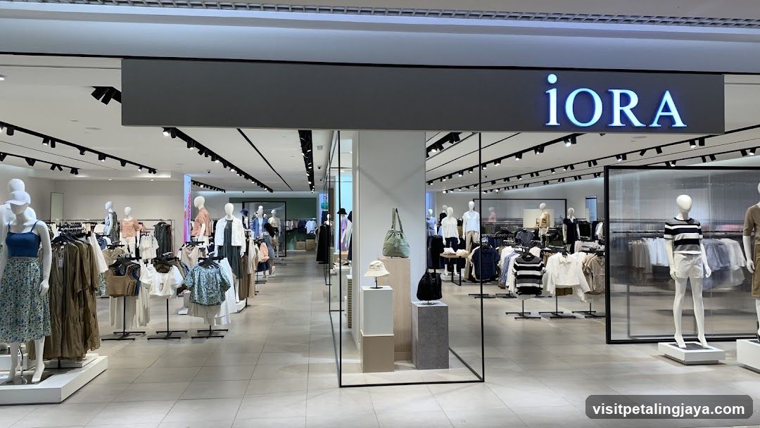 iORA Store Interior