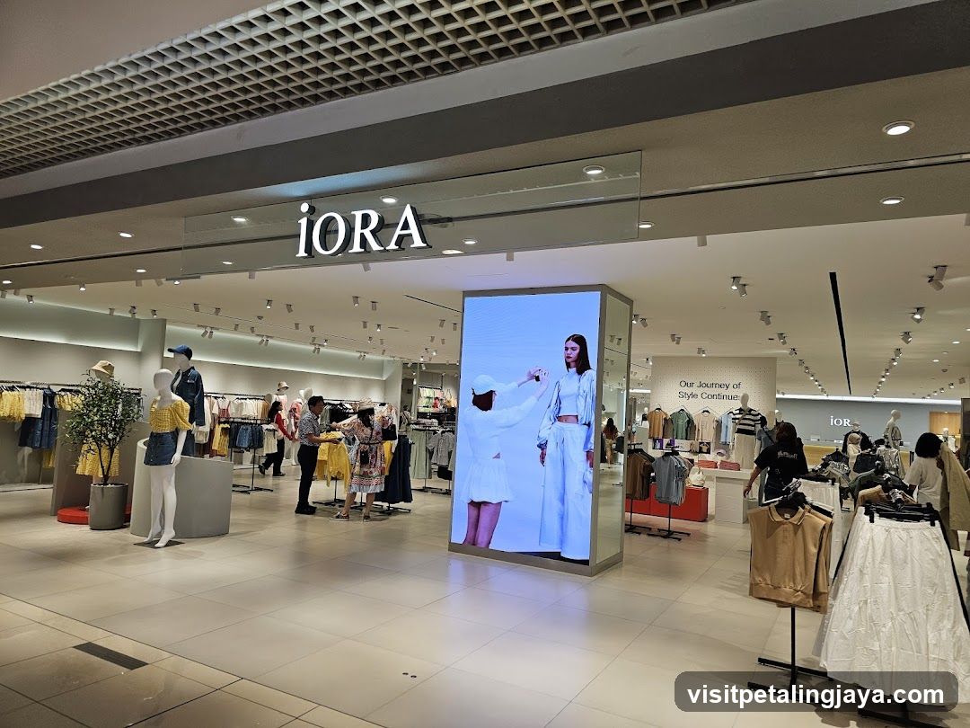 iORA Store Interior