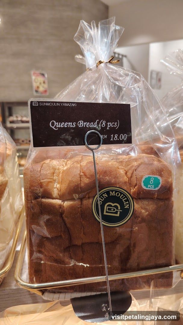 Bread Display