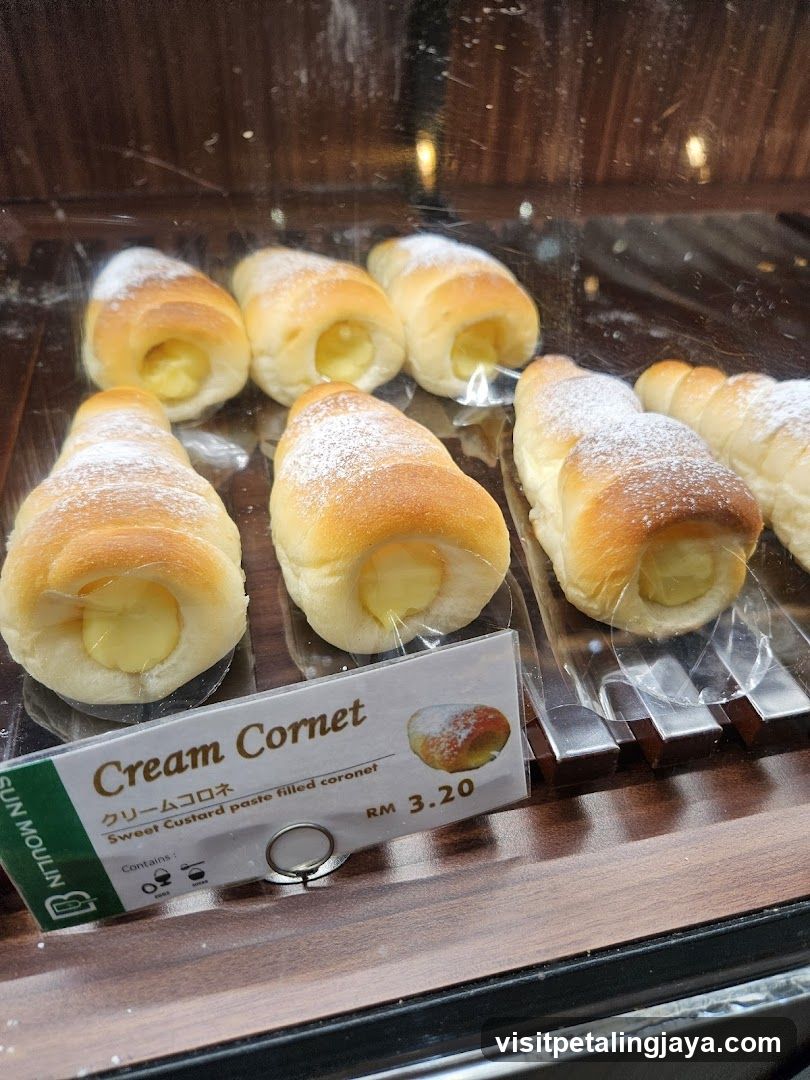 Cream Cornet Display