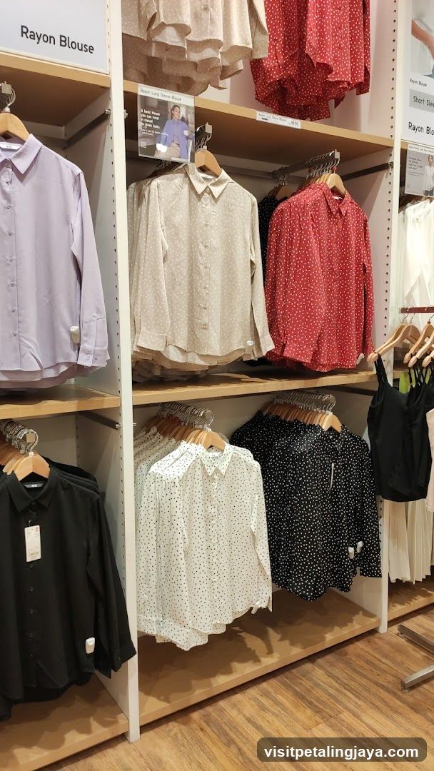 Rayon Blouse Display