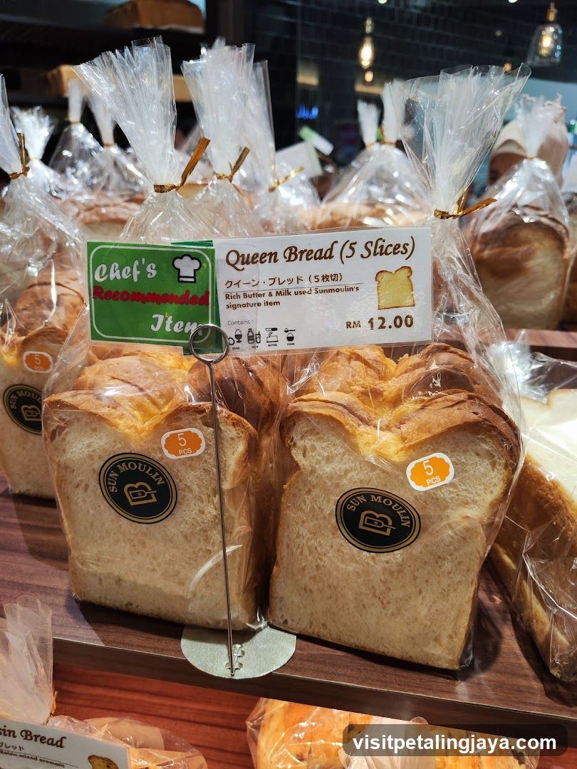 Bread Display