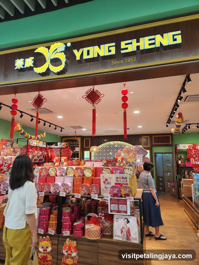 Yong Sheng Store Interior