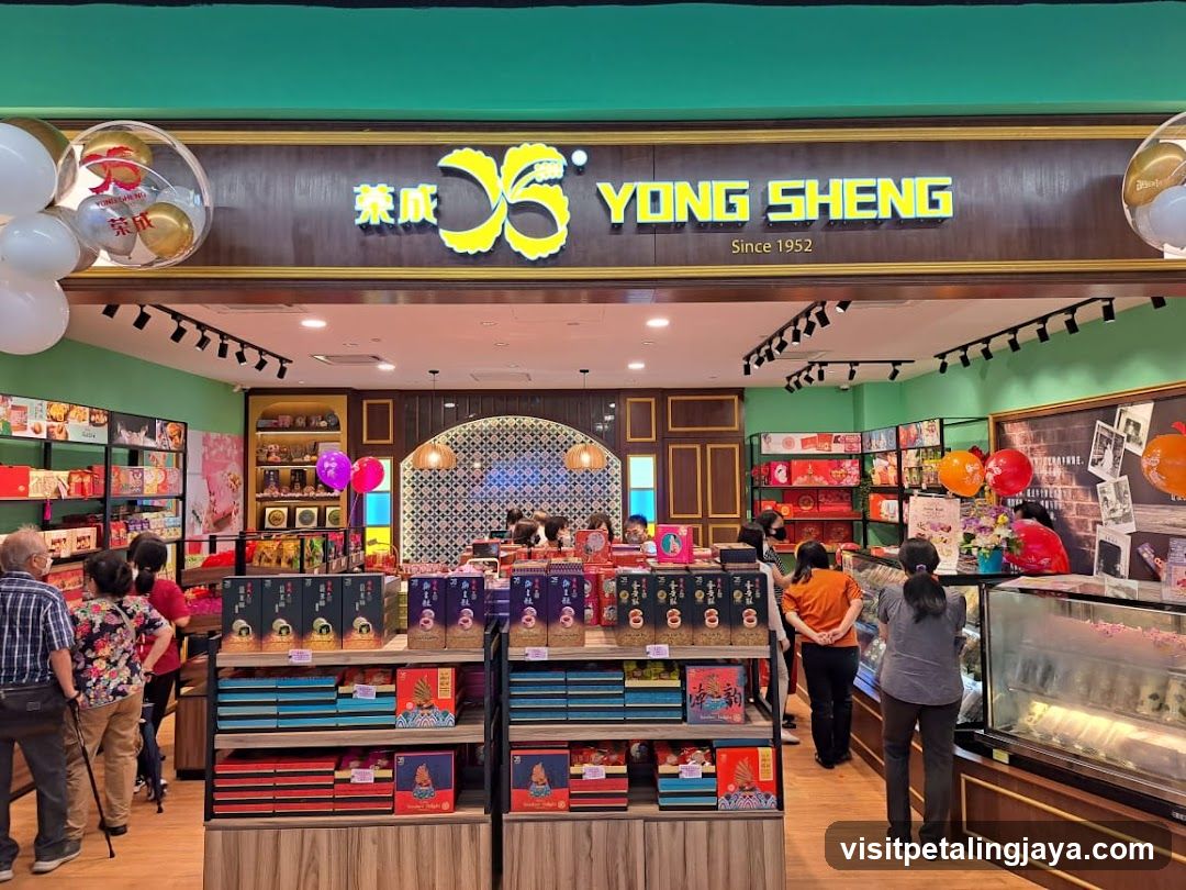 Yong Sheng Store Interior