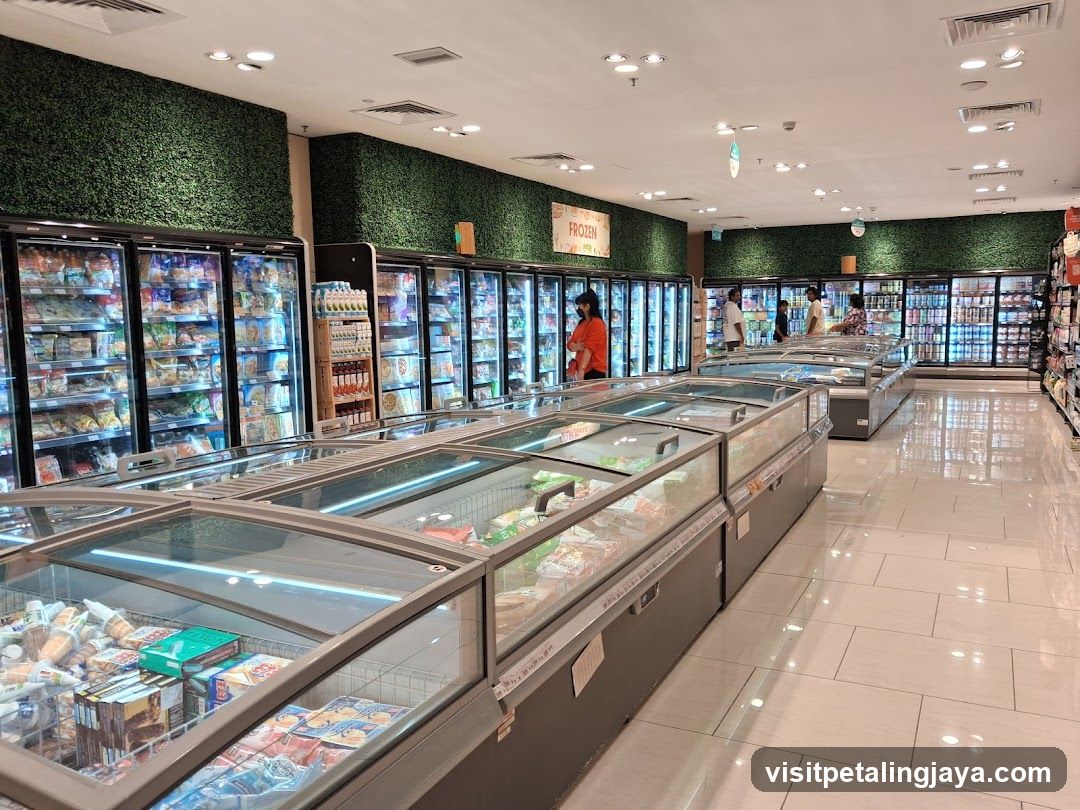 Jaya Grocer, LaLaport BBCC