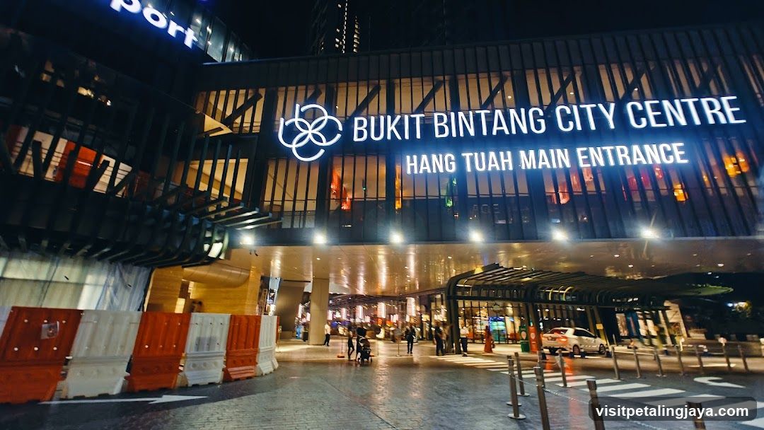Gourmet Street at Lalaport BBCC