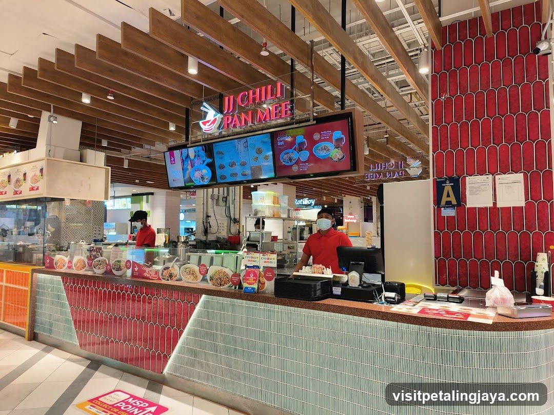 Chili Pan Mee Counter Interior