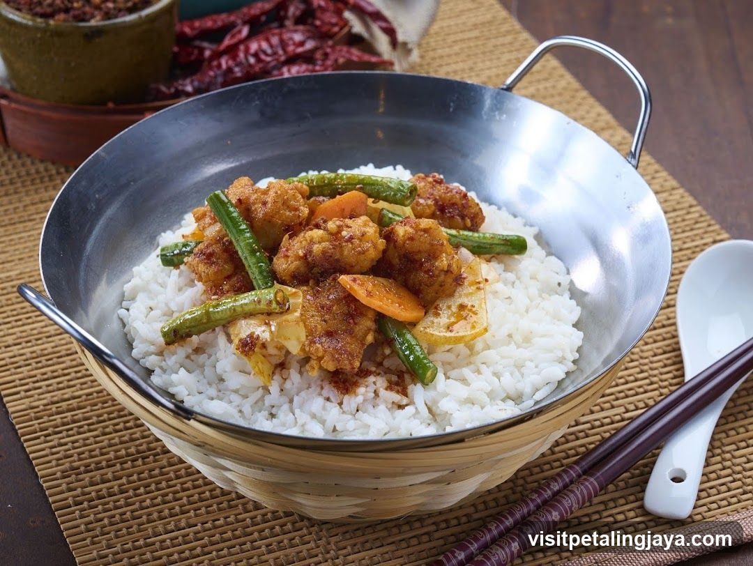 Curry Chicken with Rice