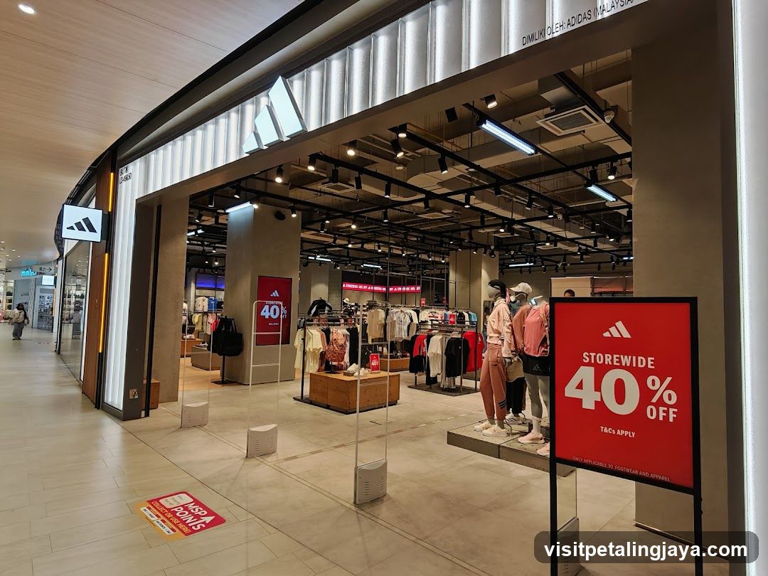 Mitsui Outlet Park • Bukit Bintang City Centre
