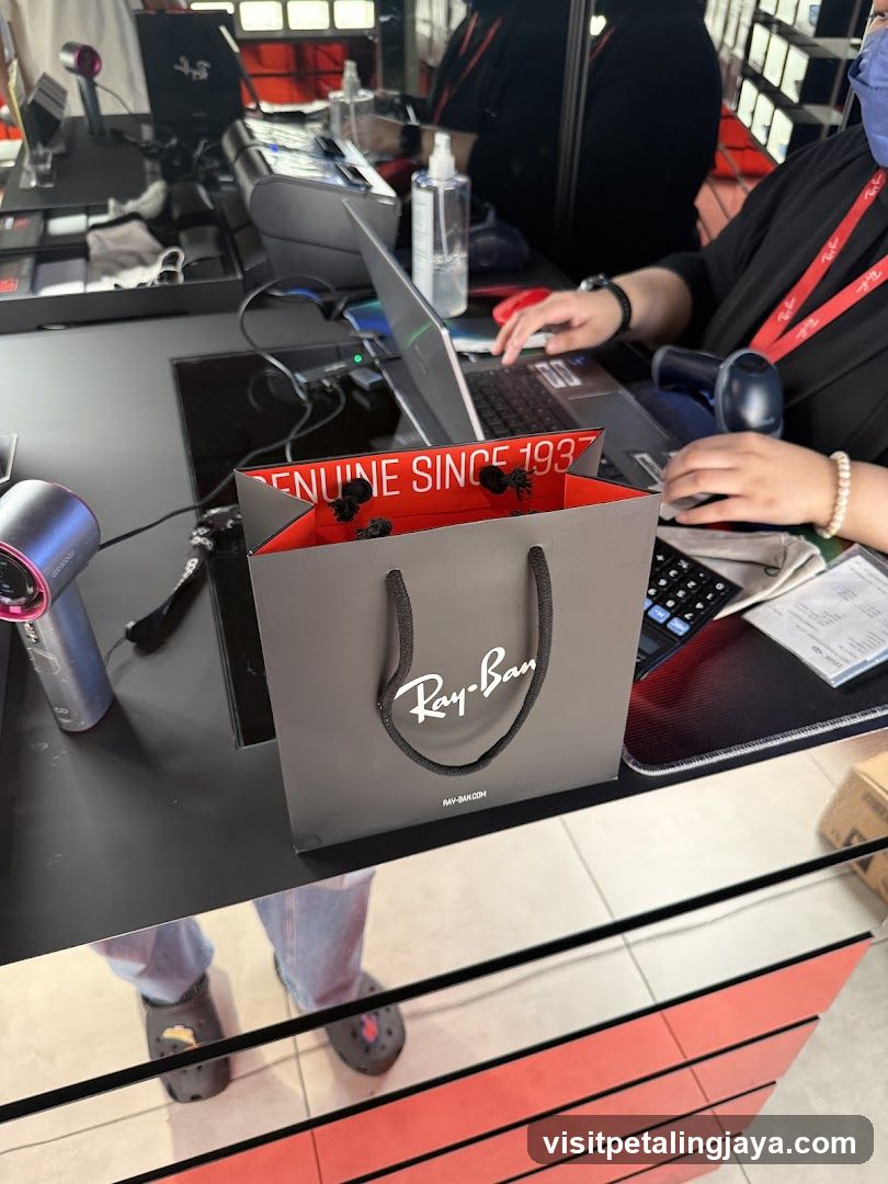 Ray-Ban