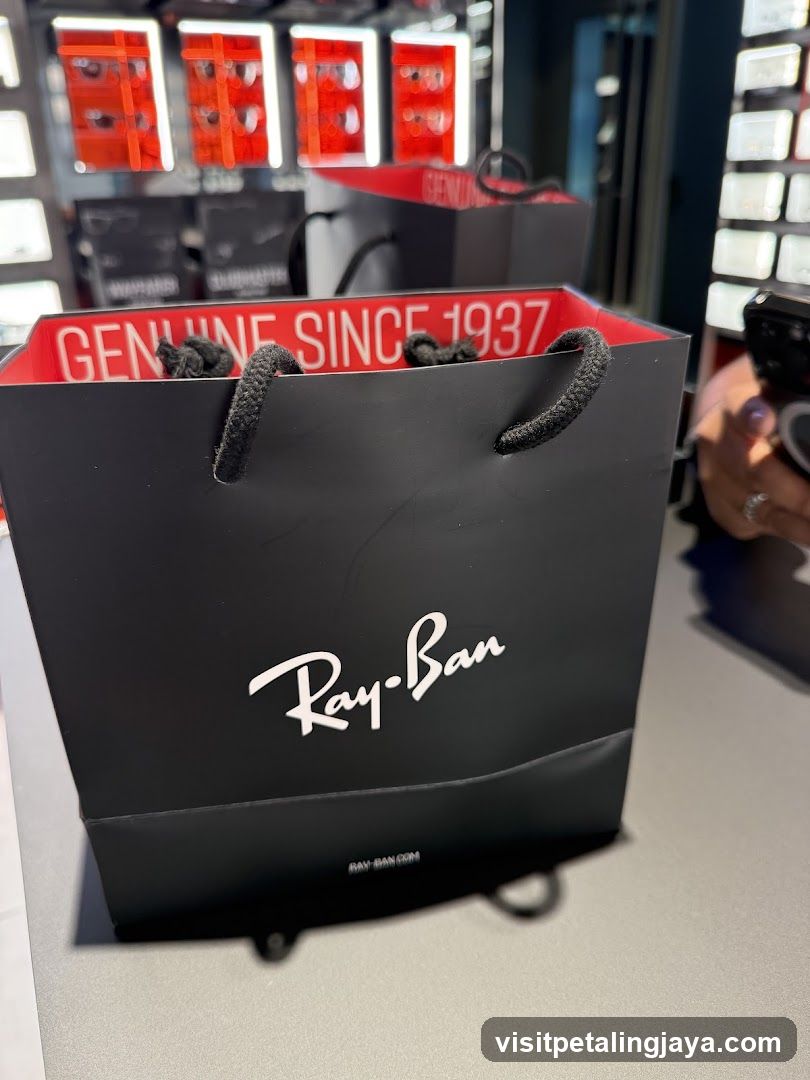 Ray-Ban Shopping Bag