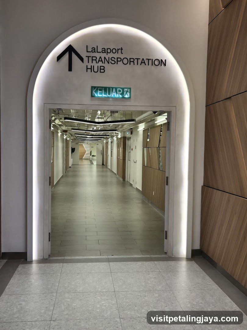 LaLaport Transportation Hub Entrance
