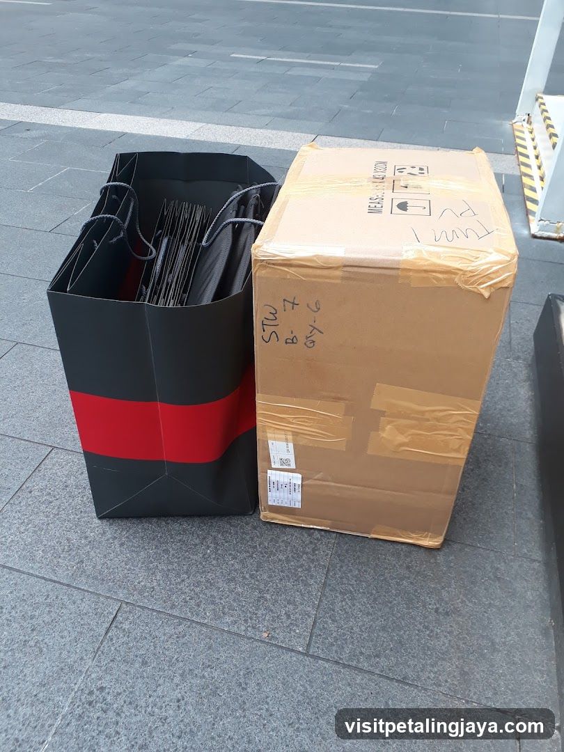 Shopping Bags and Package